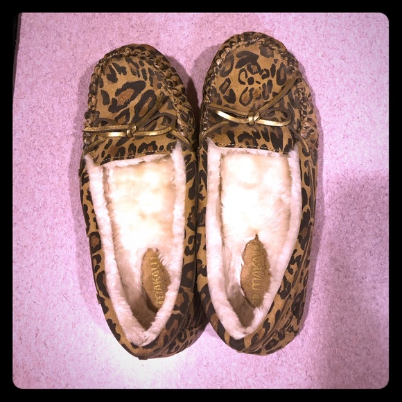makalu mock out moccasins